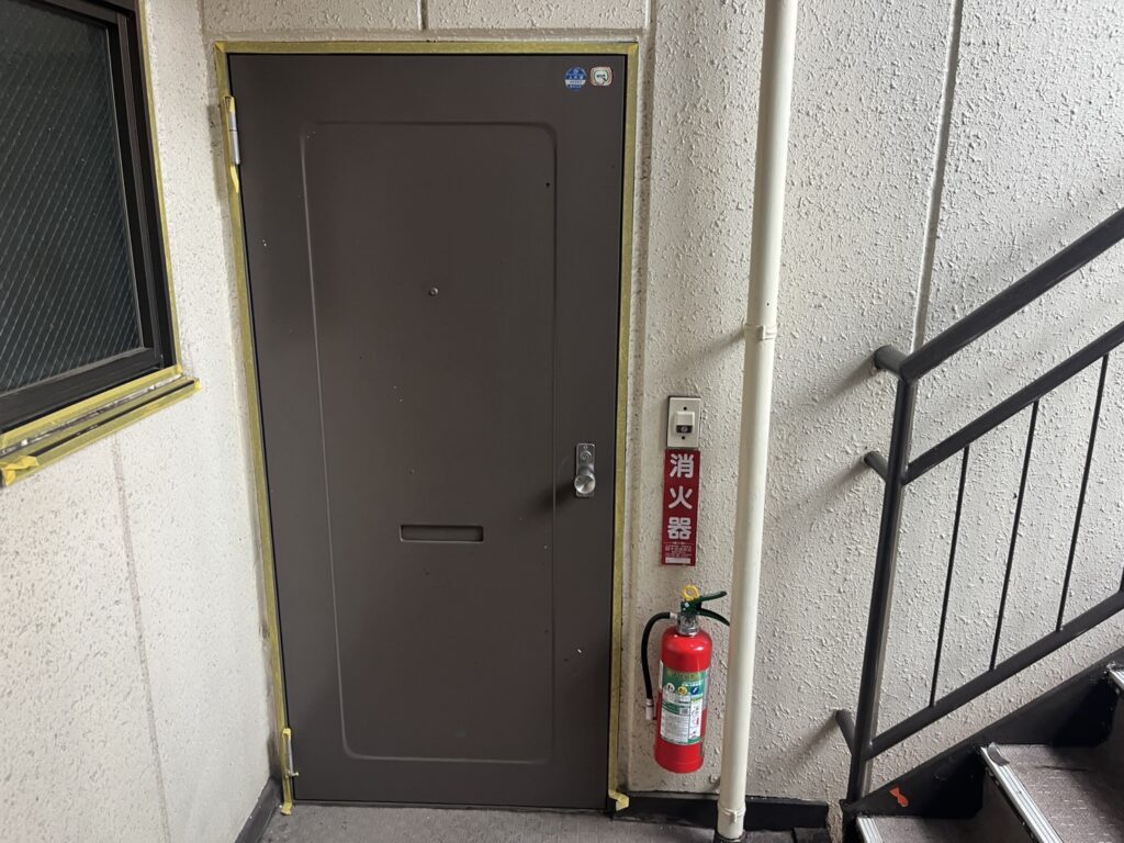 【東京都東村山市案件】ALCシーリング増し打ち工事の現場写真